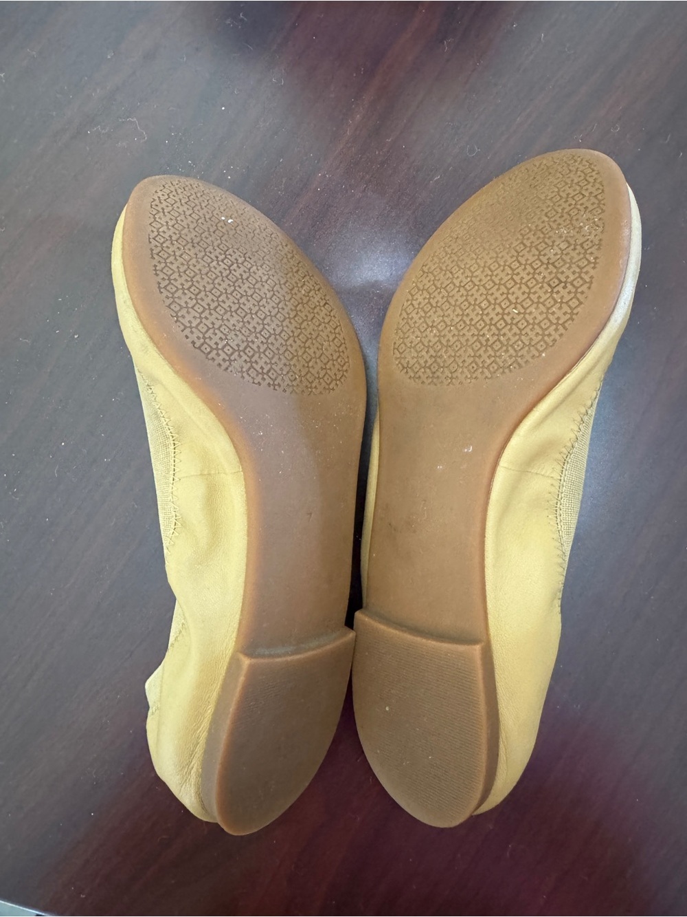 Tory Burch Mustard Leather Logo Ballet Flats - Picture 6 of 10